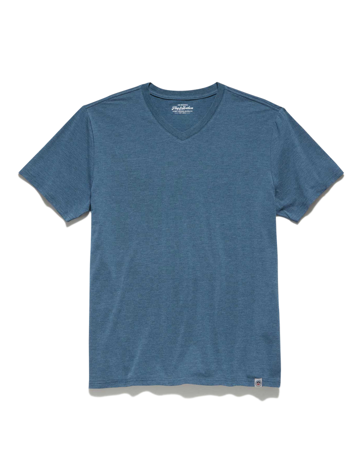 ESSENTIAL STRETCH COMFORT V-NECK TEE