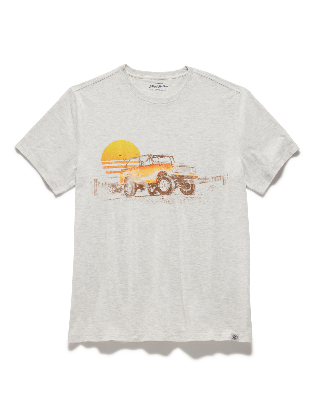 BEACH WHEELS TEE