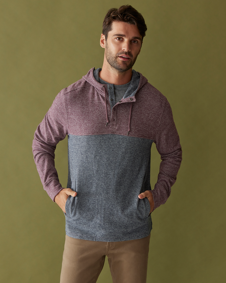 HERO STRETCH KNIT HOODED HENLEY